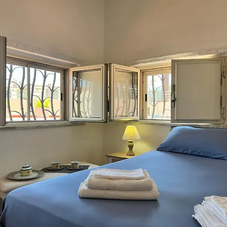 House With Terrace In - Civico 5 * Cagliari