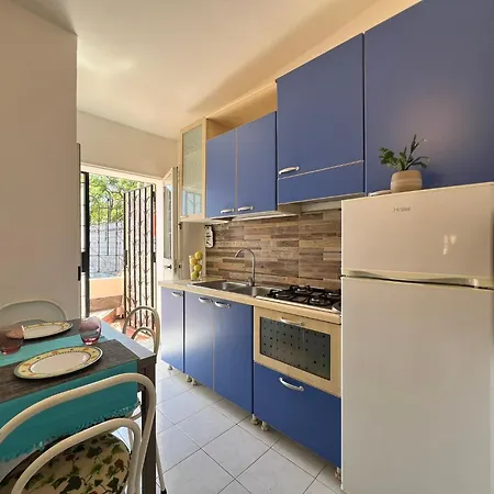 House With Terrace In - Civico 5